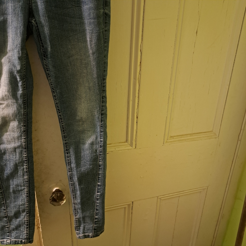 Bootlegger Blue Jeans - Picture 4 of 12
